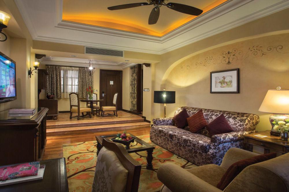 Отель Casa Del Rio Melaka Экстерьер фото